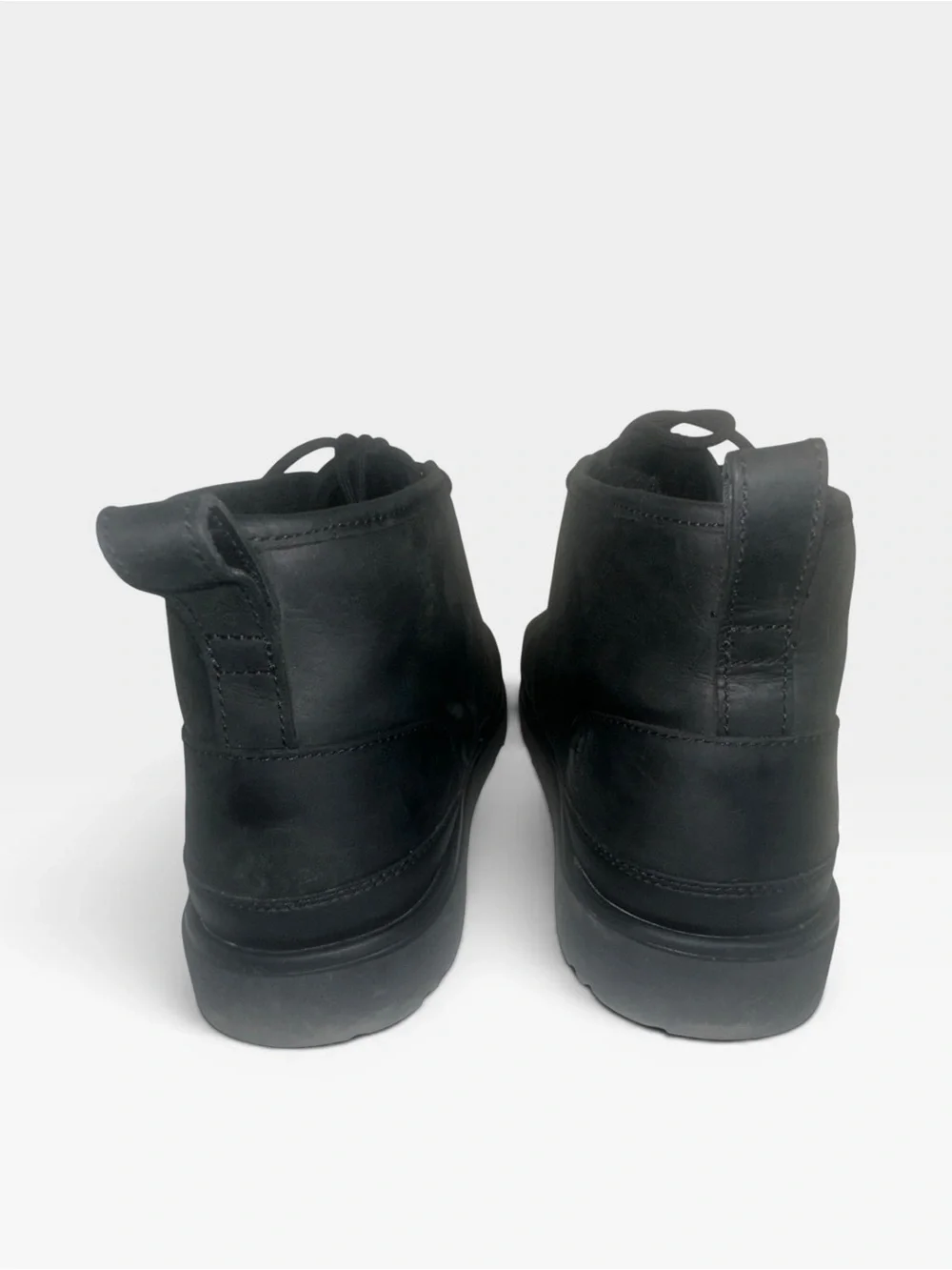 UGG Neumel Weather II Men’s Black Leather Waterproof Lined Boots 1120851 Size 12